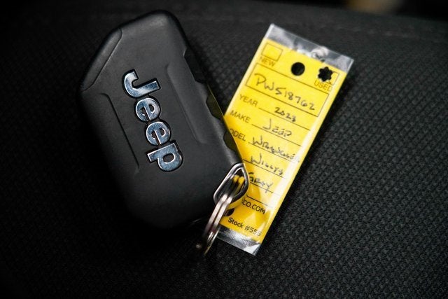 2023 Jeep Wrangler 4-Door Willys Sport 4x4