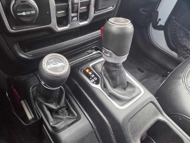 2019 Jeep Wrangler Unlimited Sahara Altitude 4x4