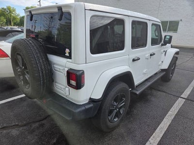 2019 Jeep Wrangler Unlimited Sahara Altitude 4x4