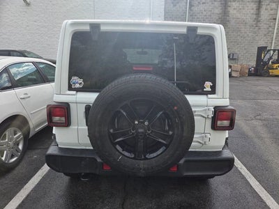 2019 Jeep Wrangler Unlimited Sahara Altitude 4x4