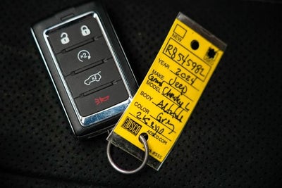 2024 Jeep Grand Cherokee L Altitude 4x4