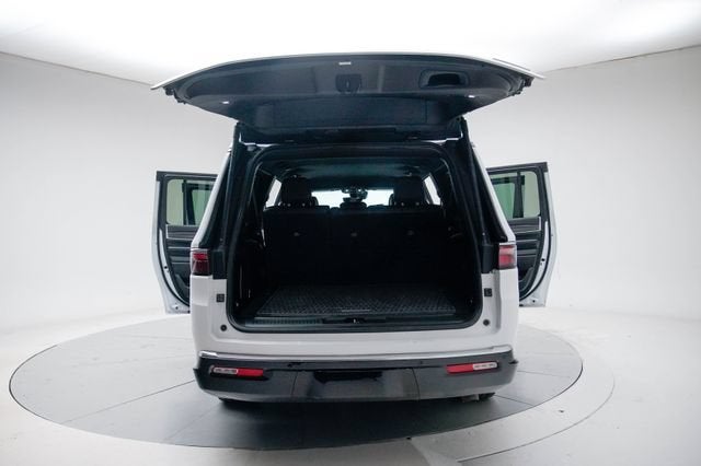 2024 Jeep Wagoneer L Series III