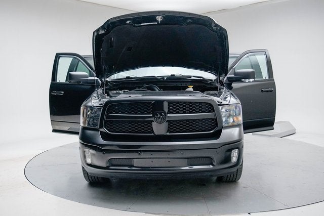 2018 RAM 1500 Big Horn Crew Cab 4x4 5'7" Box