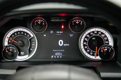 2018 RAM 1500 Big Horn Crew Cab 4x4 5'7" Box