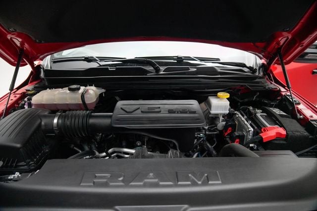 2024 RAM 1500 Big Horn Crew Cab 4x4 5'7" Box