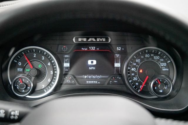 2024 RAM 1500 Big Horn Crew Cab 4x4 5'7" Box