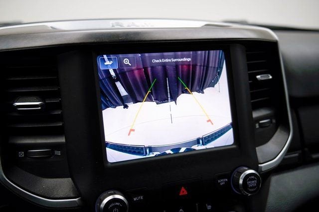 2022 RAM 1500 Big Horn Crew Cab 4x4 5'7" Box