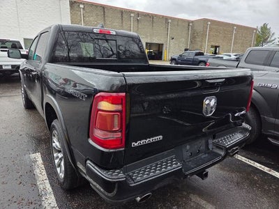 2020 RAM 1500 Laramie Crew Cab 4x4 5'7" Box