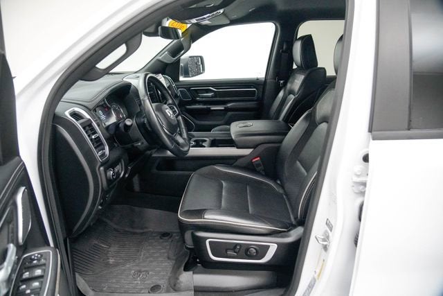 2023 RAM 1500 Laramie Crew Cab 4x4 5'7" Box