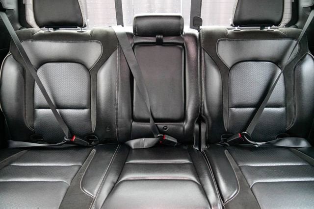 2023 RAM 1500 Laramie Crew Cab 4x4 5'7" Box