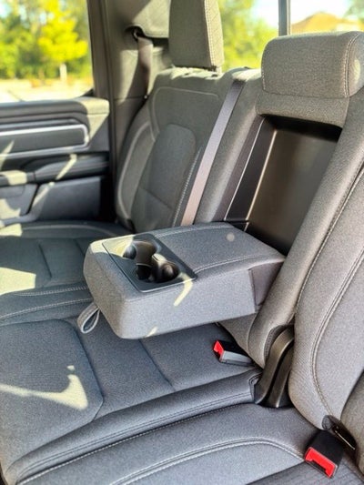 2023 RAM 1500 Big Horn Crew Cab 4x4 6'4" Box