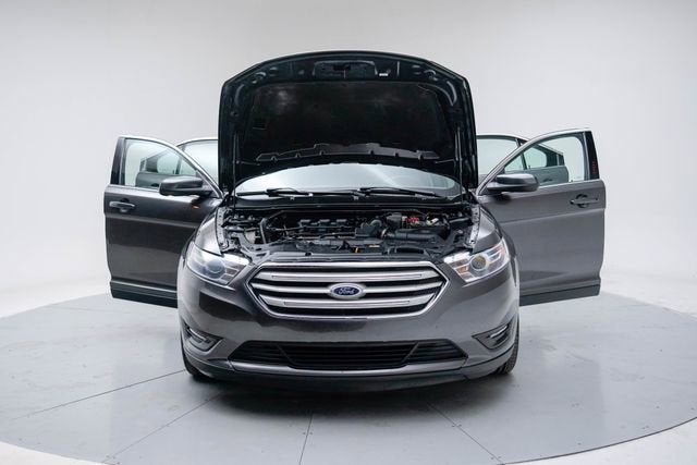 2015 Ford Taurus SEL
