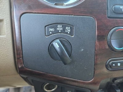 2008 Ford Super Duty F-350 SRW Lariat