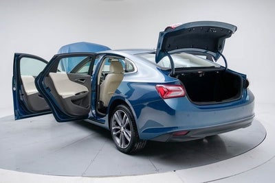 2024 Chevrolet Malibu 2LT