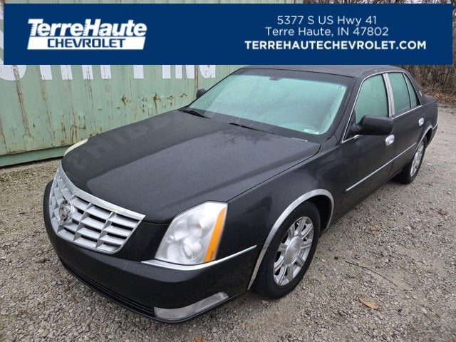 2011 Cadillac DTS Base