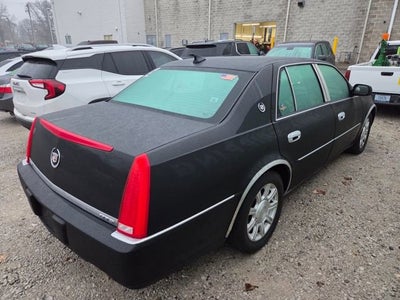 2011 Cadillac DTS Base