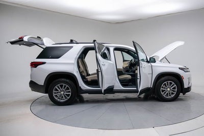 2022 Chevrolet Traverse LT Leather