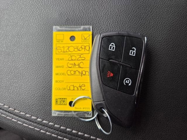 2025 GMC Canyon Elevation