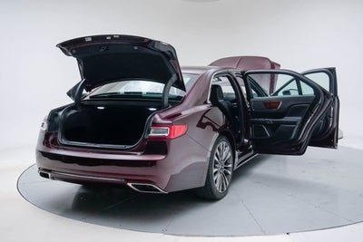 2018 Lincoln Continental Select