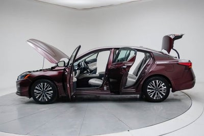 2024 Nissan Altima SV FWD