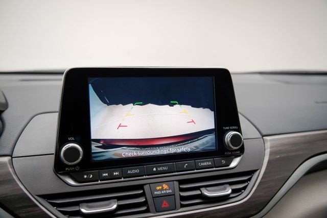 2024 Nissan Altima SV FWD