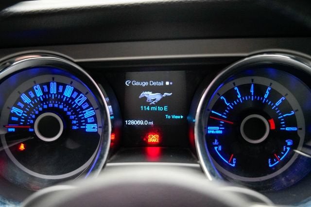 2013 Ford Mustang V6