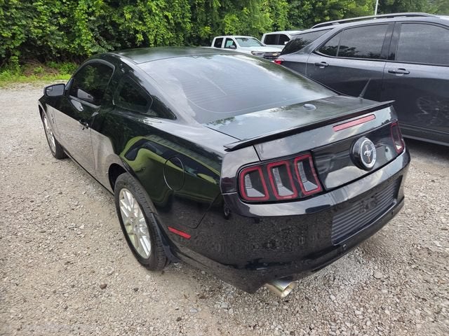 2013 Ford Mustang V6