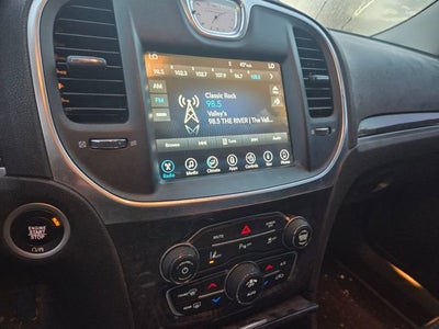 2017 Chrysler 300C 300C