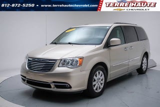 2016 Chrysler Town &amp; Country Touring