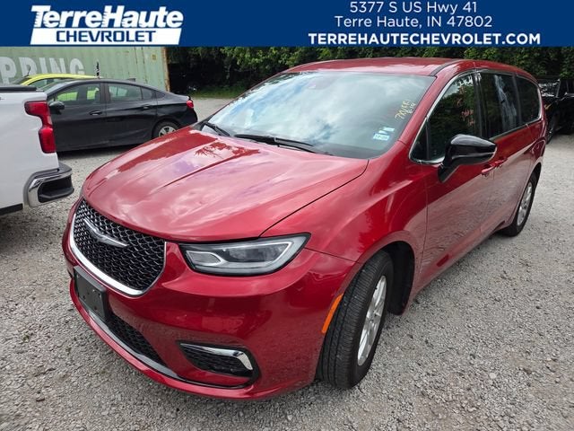 2025 Chrysler Pacifica Select