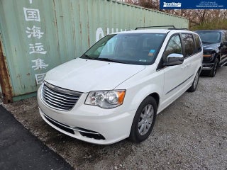 2012 Chrysler Town &amp; Country Touring-L