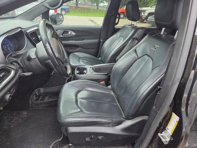 2020 Chrysler Pacifica Touring L Plus
