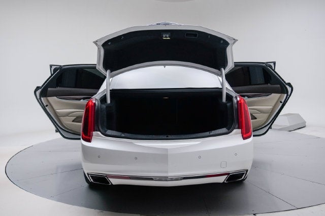 2016 Cadillac XTS Luxury Collection