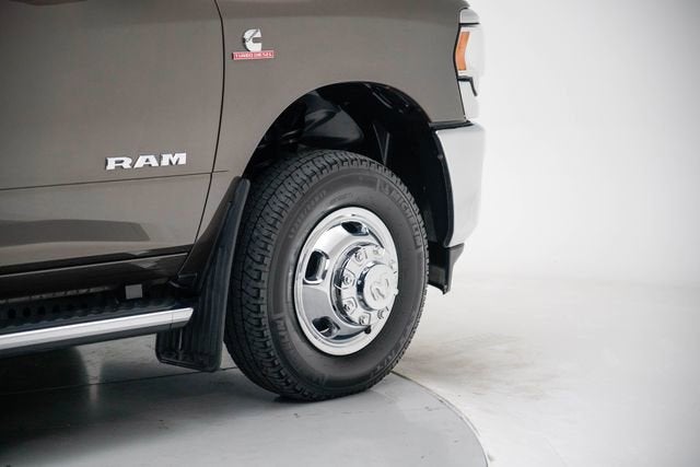 2020 RAM 3500 Tradesman Crew Cab 4x4 8' Box