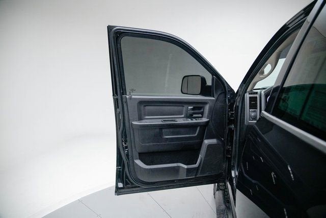 2018 RAM 2500 Tradesman Crew Cab 4x4 6'4" Box