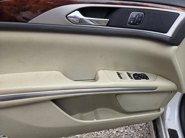 2014 Lincoln MKZ Base