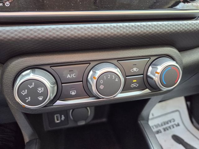 2022 Nissan Kicks S Xtronic CVT