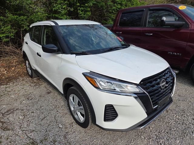 2022 Nissan Kicks S Xtronic CVT