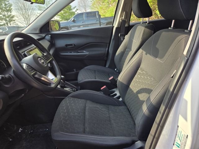 2022 Nissan Kicks S Xtronic CVT