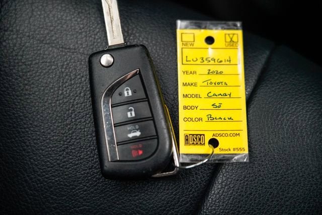 2020 Toyota Camry SE