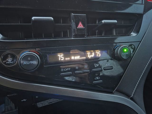 2021 Toyota Camry XSE AWD