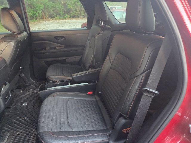 2025 Nissan Pathfinder Rock Creek 4WD