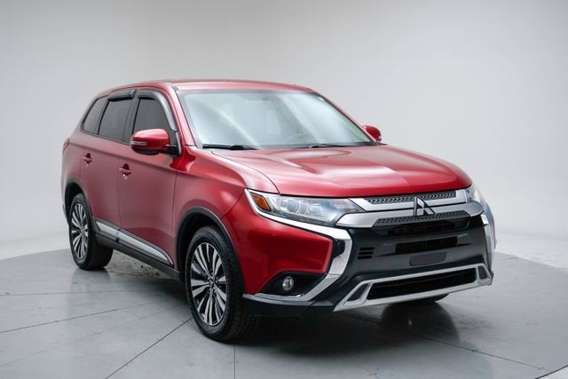 2019 Mitsubishi Outlander SE