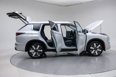 2025 Mitsubishi Outlander SEL