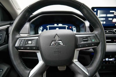 2025 Mitsubishi Outlander SEL