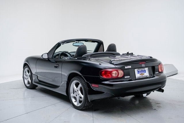 2003 Mazda Mazda MX-5 Miata Cloth