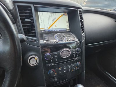 2017 INFINITI QX70 Base