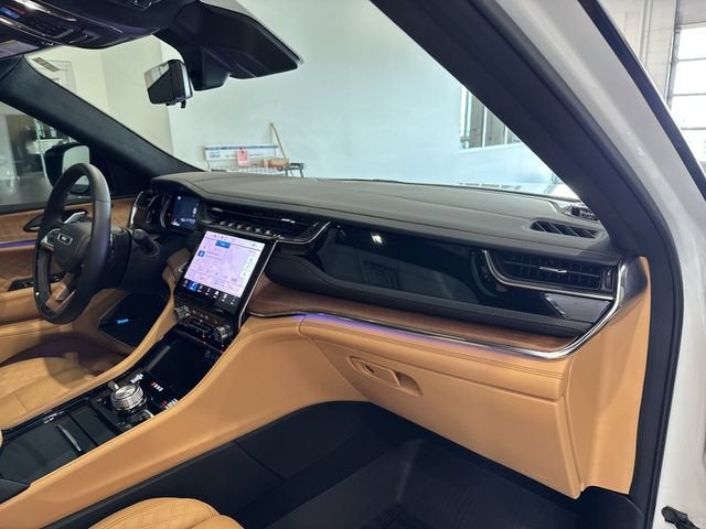 2025 Jeep Grand Cherokee Summit Reserve 4x4