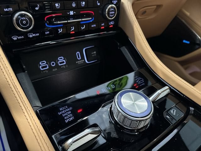2025 Jeep Grand Cherokee Summit Reserve 4x4