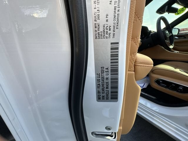 2025 Jeep Grand Cherokee Summit Reserve 4x4